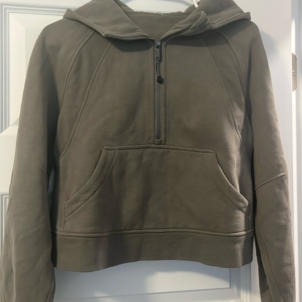 Lululemon scuba half zip
